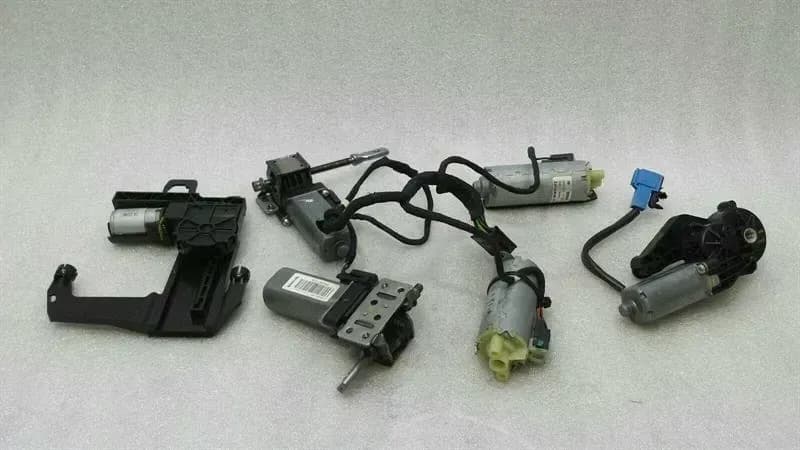 Mercedes S-class W221 left seat engine set seat engine front left set