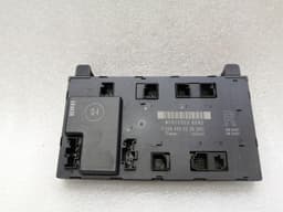 MERCEDES-BENZ Mercedes CLK W209 Right Door Module A2098202226 Door Control Unit Right — thumbnail 3