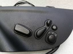MERCEDES-BENZ Mercedes CLK W209 right seat switch A2098202610 right seat switch — thumbnail 5