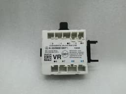 MERCEDES-BENZ Mercedes S-Class W222 FRH Door Module A2229001907 Door Control Unit Front Right — thumbnail 1