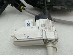 MERCEDES-BENZ Mercedes W222 rear right door lock A2227303235 door lock rear re soft close — thumbnail 7