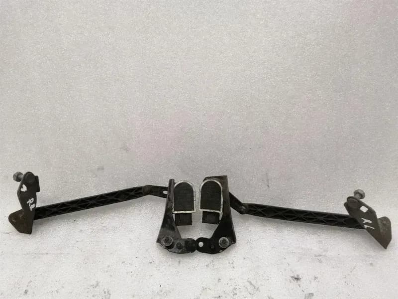 Mercedes S-Class W222 Level Sensor Set A2229050503 Level Sensor Set
