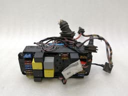 MERCEDES-BENZ Mercedes CLK W209 Front SAM Fuse Box A2095452001 Fuse Box SAM — thumbnail 1