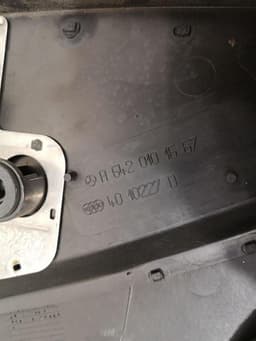 MERCEDES-BENZ Mercedes S-class W221 engine cover A6420101667 engine cover OM642 DIESEL — thumbnail 10