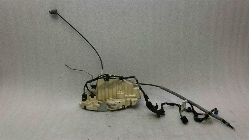 MERCEDES-BENZ Mercedes S-Class W221 door lock rear right A2217303035 door lock rear right