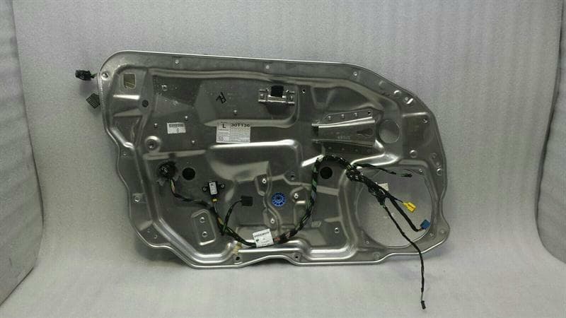 MERCEDES-BENZ Mercedes S-Class W221 Left Front Door Winder A2217200379 Window Regulator Front Left