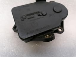 MERCEDES-BENZ Mercedes S-class W222 actuator engine A6421500594 servomotor — thumbnail 6