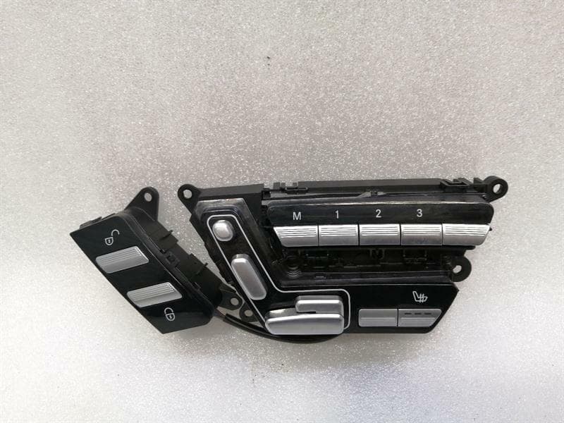 MERCEDES-BENZ Mercedes S-class W221 left seat control switch A2218702079 right handlebar RHD