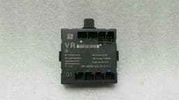 MERCEDES-BENZ Mercedes E Class W207 C207 Left Door Module A2079001100 Door Control Unit Left — thumbnail 1