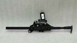 MERCEDES-BENZ Mercedes E Class W207 right seatbelt feeder A20778600282 belt strap front right — thumbnail 3