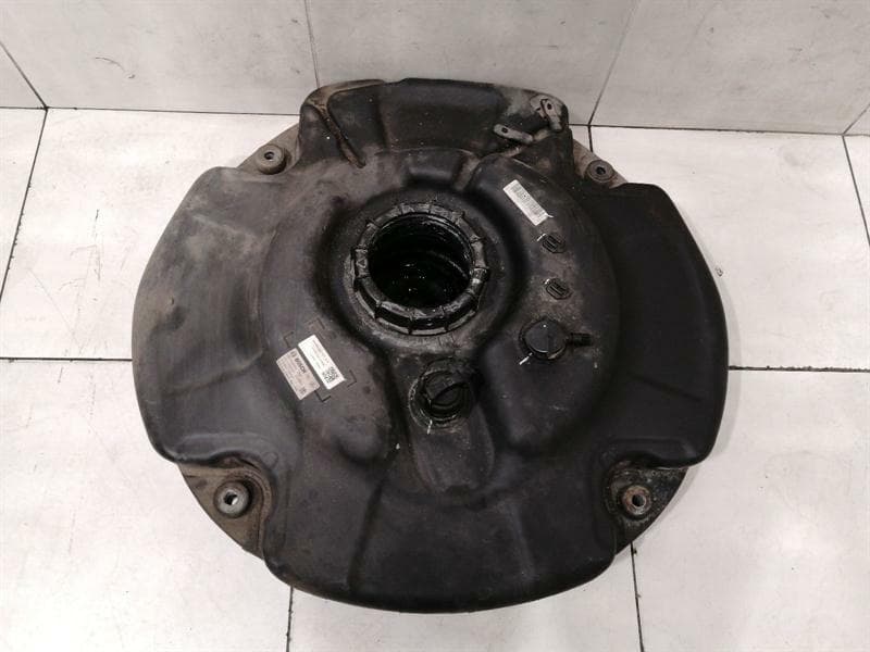 MERCEDES-BENZ Mercedes W221 S350 Bluetec ADBLUE Fuel Tank A2214709401 ADBLUE Fuel Tank