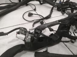 MERCEDES-BENZ MERCEDES W221 S350 BLUETEC ENGINE WIRING LOOM A6421508289 RIGHT HAND DRIVE RHD — thumbnail 3