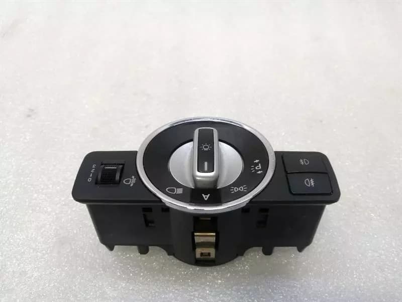 Mercedes E Class W207 Light Switch A2129050551 Light Switch