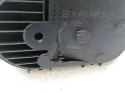 MERCEDES-BENZ Mercedes CLS W219 Throttle Body A6420900070 Throttle Flap OM642 Diesel V6 — thumbnail 7