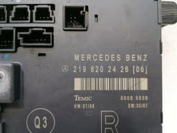 MERCEDES-BENZ Mercedes CLS W219 FRH door module A2198202426 front right door control unit — thumbnail 3