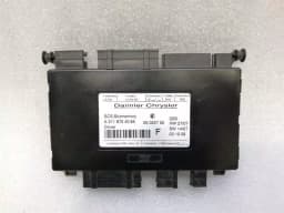 MERCEDES-BENZ Mercedes CLS W219 Right Seat Electronic Module A2118704085 Seat ECU — thumbnail 1
