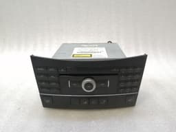 MERCEDES-BENZ Mercedes E Class W207 CD player A2129069900 audio system controller — thumbnail 1