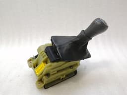 MERCEDES-BENZ Mercedes E Class W207 Gear Selector A2042676424 Circuit Backdrop — thumbnail 3