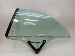 MERCEDES-BENZ Mercedes W207 left rear quarter glass A2076700310 door window 1/4 rear Li convertible — thumbnail 4
