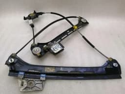 MERCEDES-BENZ Mercedes E Class W207 Right Front Door Winder A2077200446 Window Regulator Front RE — thumbnail 1