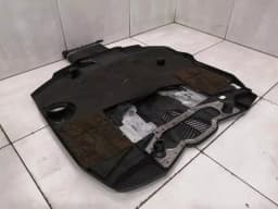 MERCEDES-BENZ Mercedes E Class W207 Engine Cover A6420105867 Engine Cover OM642 — thumbnail 3