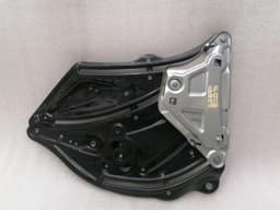 MERCEDES-BENZ Mercedes E Class W207 Left Rear Door Winder A2076700703 Window Regulator Rear Li — thumbnail 7