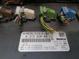 MERCEDES-BENZ Mercedes E Class W207 SAM Fuse Box A2129006012 Fuse Box — thumbnail 8