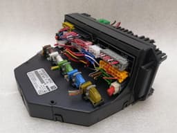 MERCEDES-BENZ Mercedes E Class W207 W212 Fuse Box A2129007104 Fuse Box — thumbnail 2