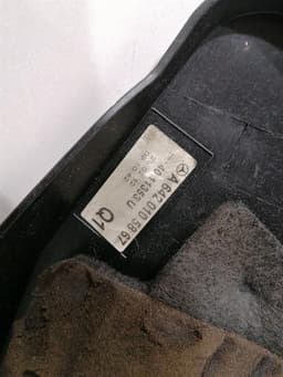 MERCEDES-BENZ Mercedes E Class W207 Engine Cover A6420105867 Engine Cover OM642 — thumbnail 3