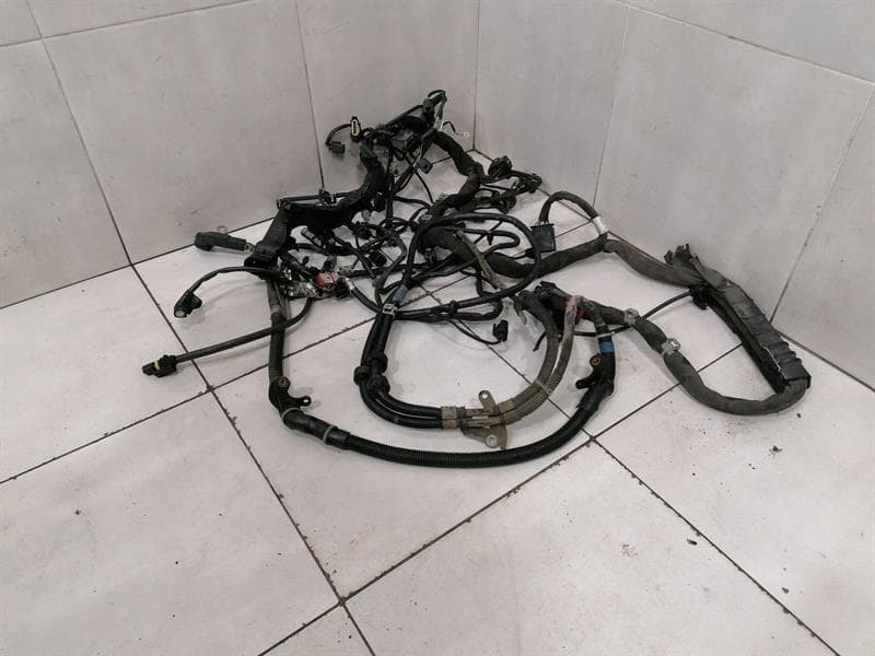 MERCEDES-BENZ MERCEDES E CLASS W207 ENGINE WIRING LOOM A6421507786 RIGHT HAND DRIVE RHD