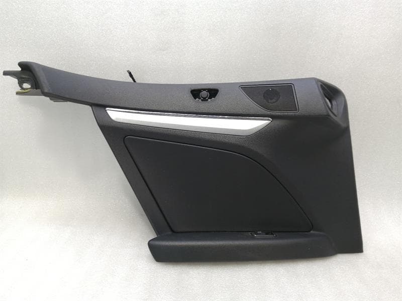 MERCEDES-BENZ Mercedes E Class W207 RLH Panel Cover A2076905925 Rear Left Cover