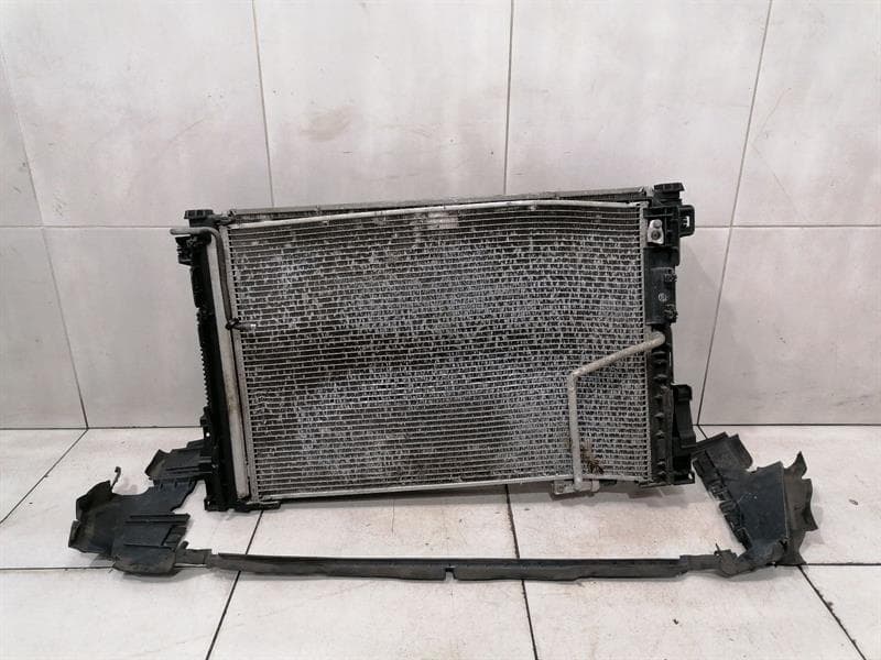MERCEDES-BENZ Mercedes E Class W207 Radiator Pack A2045000654 Radiator Pack