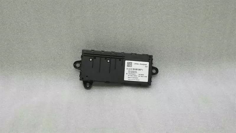 Mercedes GL X166 suspension modules A1669003607 control unit air suspension airmatic
