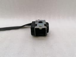 MERCEDES-BENZ Mercedes G-Car W463 rear seat belt A4638605085 seat belt rear centre — thumbnail 6