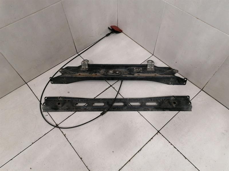 MERCEDES-BENZ Mercedes G-Wagen W463 Front End Clip A4636201486 Lock Carrier Front Mask