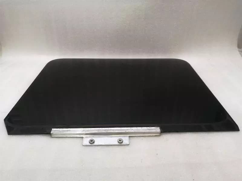 Mercedes G-Wagen W463 right rear door glass A4637350910 door window rear right