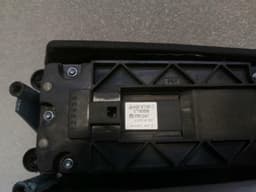 MERCEDES-BENZ Mercedes S-Class W221 RLH window switch A2218709510 rear window switch left — thumbnail 7