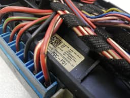MERCEDES-BENZ Mercedes G-Car W463 Fuse Box A1669063901 Fuse Box — thumbnail 8