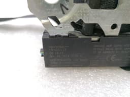 MERCEDES-BENZ Mercedes G-Wagen W463 FLH seat belt A4638605785 seat belt belt front left — thumbnail 6