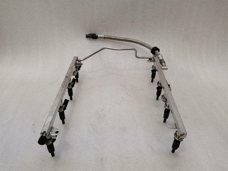 MERCEDES-BENZ Mercedes W221 Fuel Rail Set A2730700995 Injection Strip Pipe Distributor Set M273