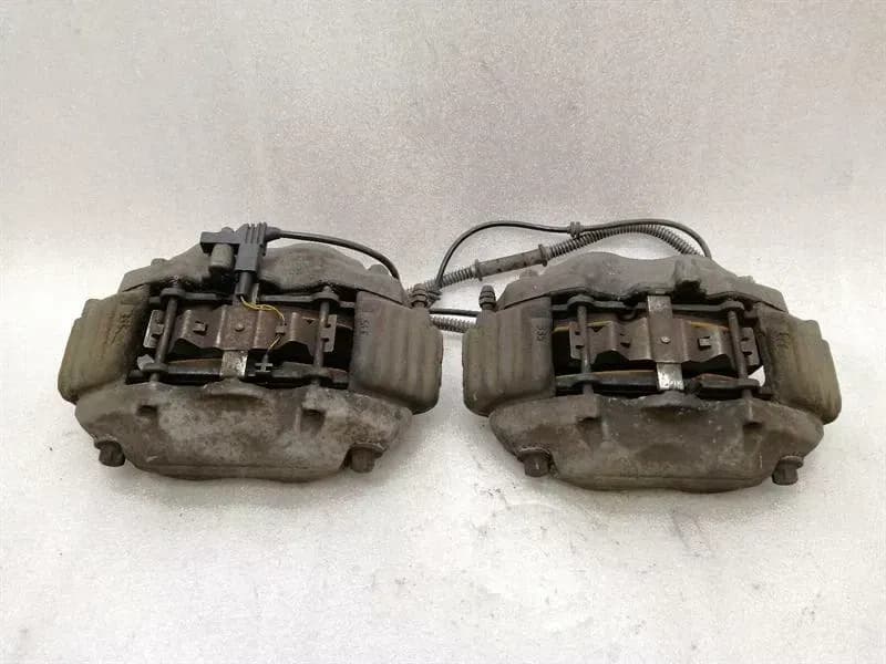 MERCEDES-BENZ Mercedes S-Class W221 Front Caliper Set A0034205183 Front Brake Caliper Set