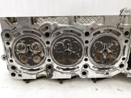 MERCEDES-BENZ Mercedes OM642 V6 W221 LEFT Cylinder Head A6420100321 CYLINDER HEAD LEFT S350 — thumbnail 8