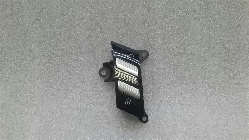 MERCEDES-BENZ MERCEDES S-CLASS W221 SWITCH CENTRAL LOCKING LEFT LEFT SWITCH.