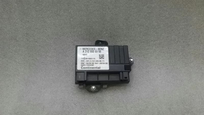 MERCEDES S-CLASS W221 FUEL PUMP MODULE A2129000306 ECU Fuel Pump
