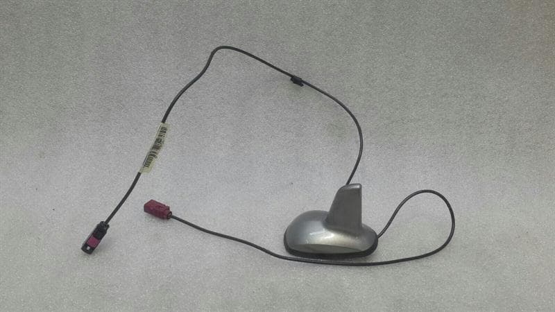 Mercedes S-Class W221 Roof Antenna A2218205675 Antenna Roof GPS