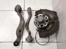MERCEDES-BENZ Mercedes CLS W218 Left Front Hub Set A2183320901 Wheel Bearing Housing Front Li Set — thumbnail 6