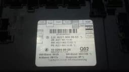 MERCEDES-BENZ Mercedes S-Class W221 rear door module A2219009903 door control unit rear. — thumbnail 2