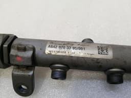 MERCEDES-BENZ MERCEDES CLS W218 FUEL RAIL A6420703395 FUEL INJECTION MOULDING PIPE DISTRIBUTOR KIT — thumbnail 9