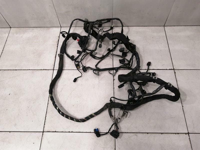 Mercedes CLS W218 Engine Wiring Loom A6421503689 Engine Harness OM642 V6 RHD