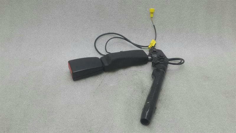 MERCEDES-BENZ Mercedes S W221 FRH Seatbelt Tensioner A2218601869 Seat Belt Tensioner Front Right